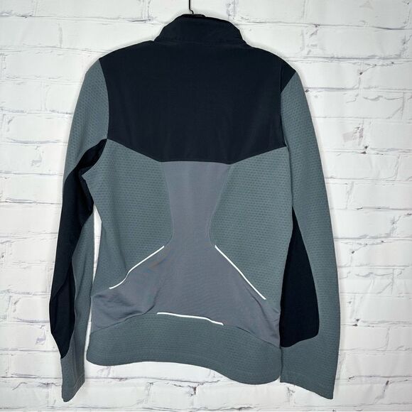 Nike small gray women’s pullover - Picture 2 of 5
